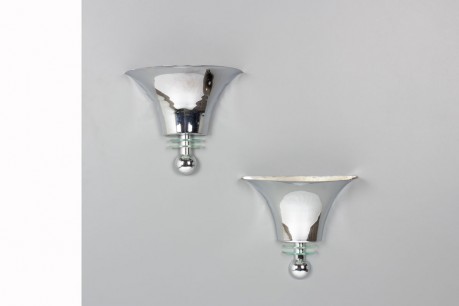 Chrome and glass wall lights Art Deco design 1930 set of 2